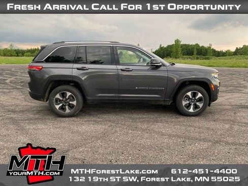 Used 2022 Jeep Grand Cherokee Limited 4xe AWD/4WD image 1