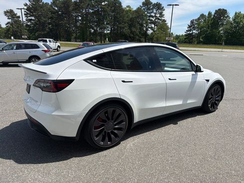 Used 2023 Tesla Model Y Performance AWD/4WD image 7