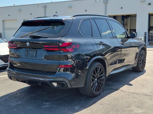 Used 2025 BMW X5 xDrive40i w/ M Sport Package AWD/4WD image 5