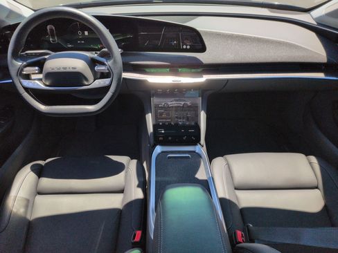 Used 2025 Lucid Air Touring AWD/4WD image 27