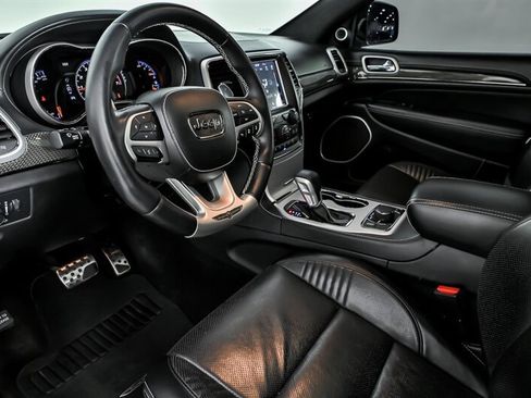 Used 2018 Jeep Grand Cherokee Trackhawk AWD/4WD image 16