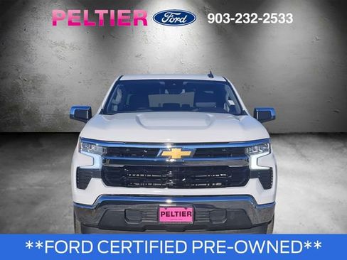 Used 2024 Chevrolet Silverado 1500 LT image 2