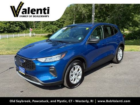 Certified 2023 Ford Escape Active image 1