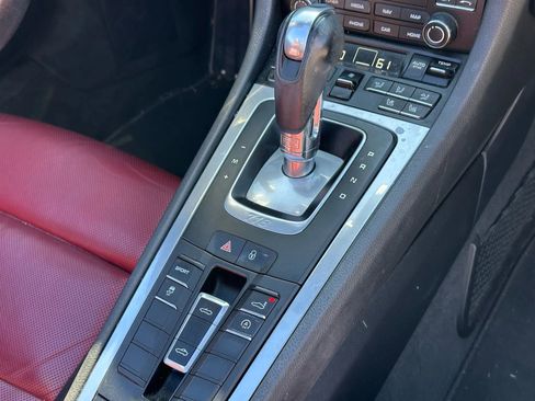 Used 2017 Porsche 718 Boxster S image 30