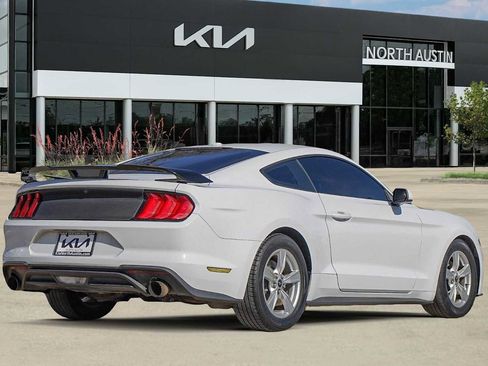 Used 2020 Ford Mustang Coupe image 6