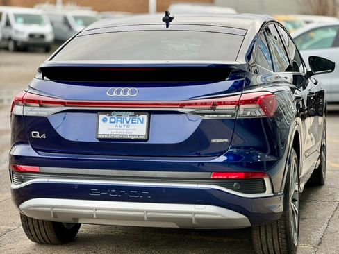 Used 2023 Audi Q4 e-tron Prestige image 5