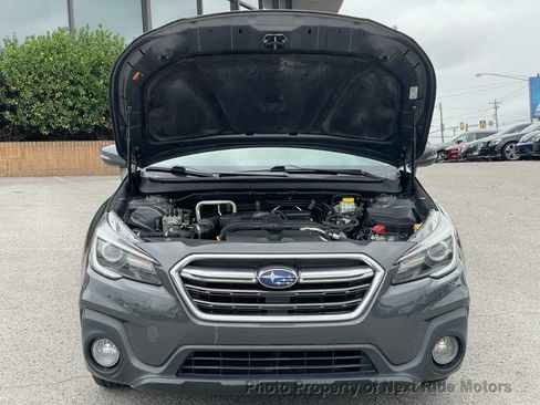 Used 2018 Subaru Outback 2.5i Limited AWD/4WD image 26
