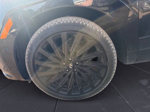 Used 2024 Hyundai Santa Fe Calligraphy image 13