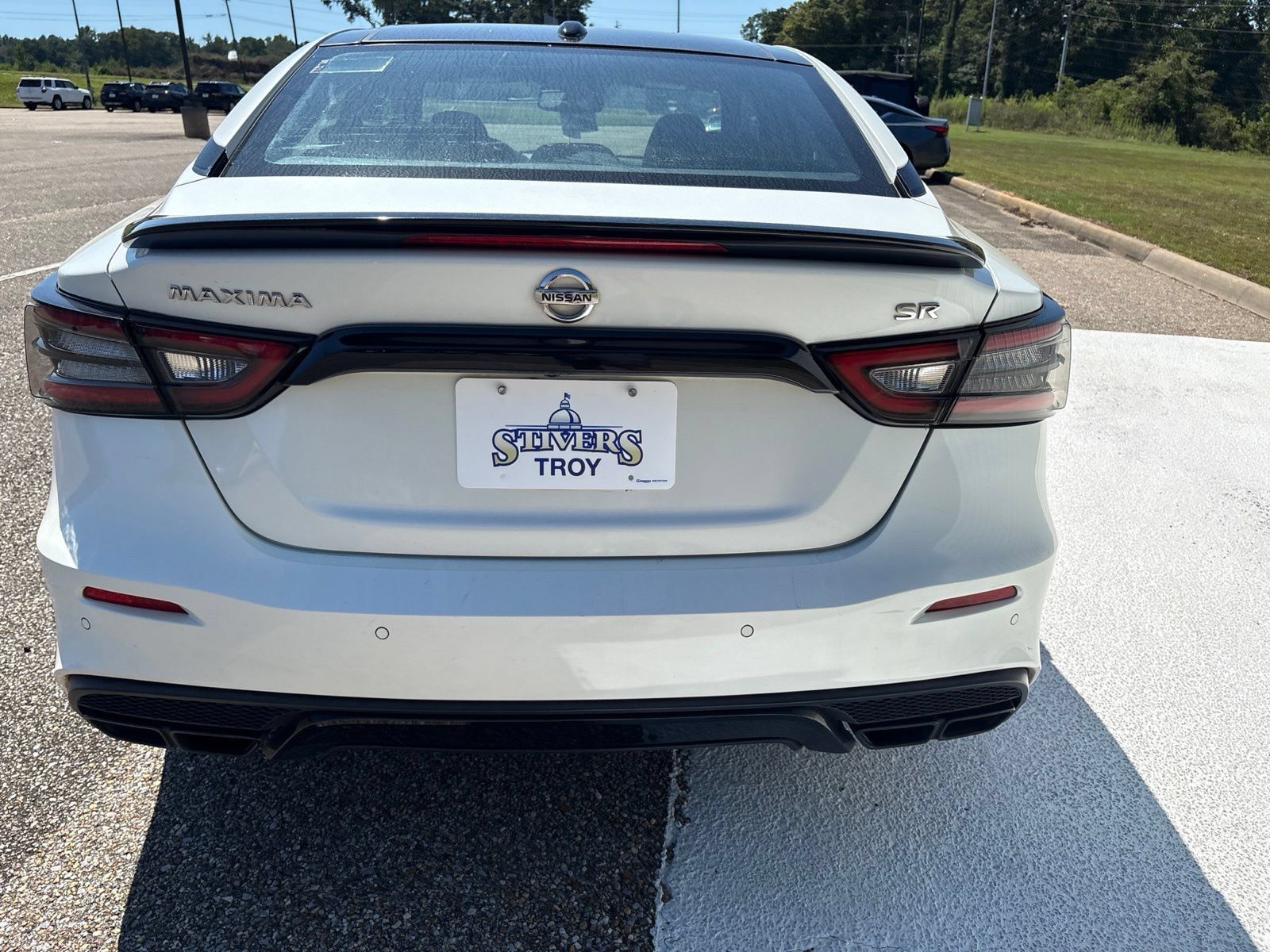 Used 2021 Nissan Maxima SR w/ Sport Mat Group FWD image 4