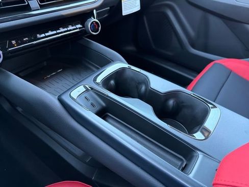 New 2026 Chevrolet Equinox EV RS image 29