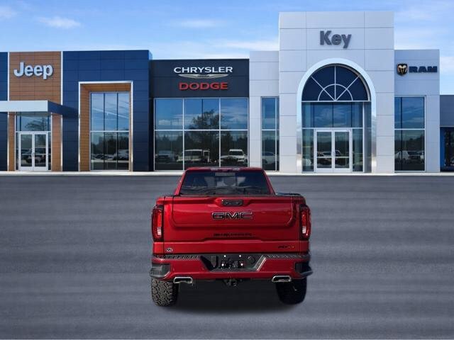 Used 2026 GMC Sierra 1500 AT4 w/ Technology Package AWD/4WD image 4
