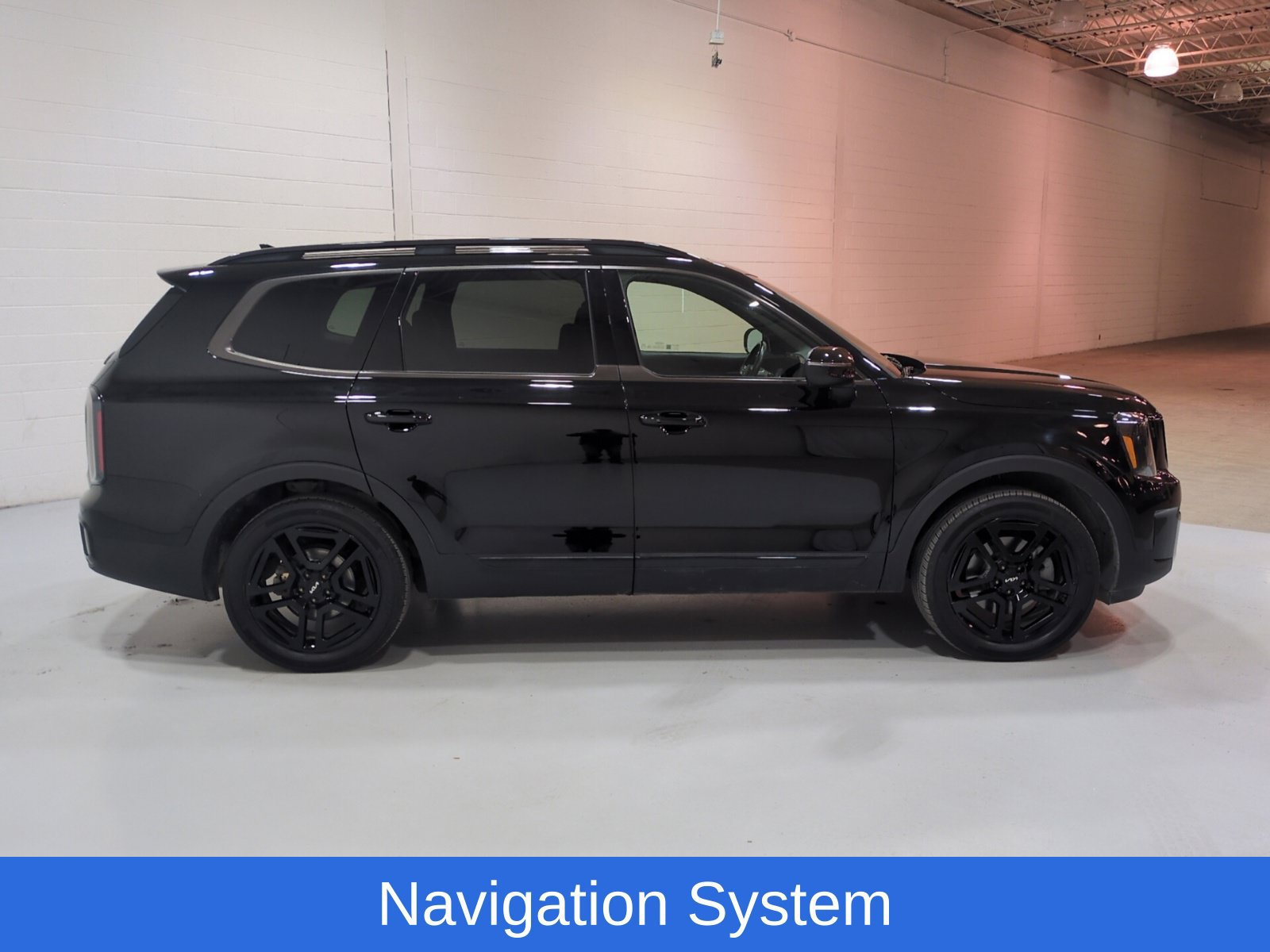 Used 2024 Kia Telluride EX X-Line AWD/4WD image 2
