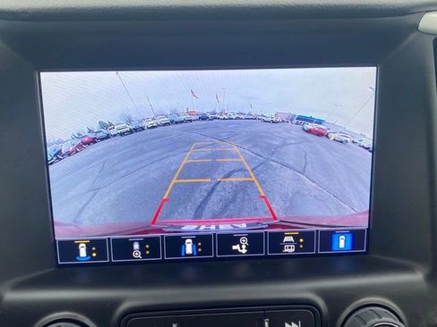 Certified 2023 GMC Terrain SLT w/ Tech Package image 13