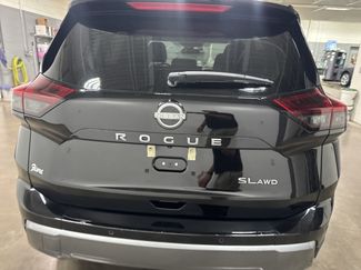 Used 2026 Nissan Rogue SL AWD/4WD video 4