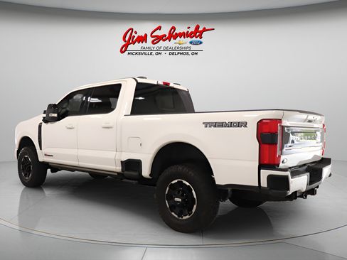 Used 2025 Ford F350 Platinum w/ Tremor Off-Road Package AWD/4WD image 4