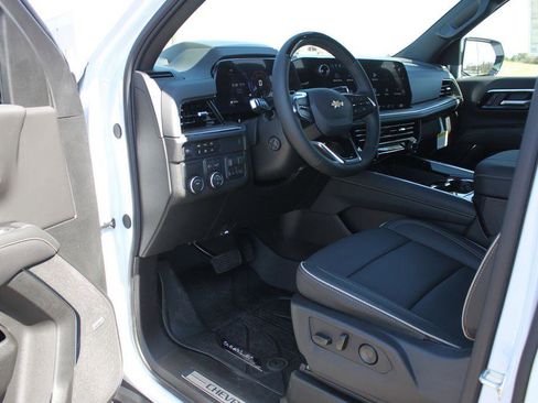 New 2026 Chevrolet Tahoe Premier image 13