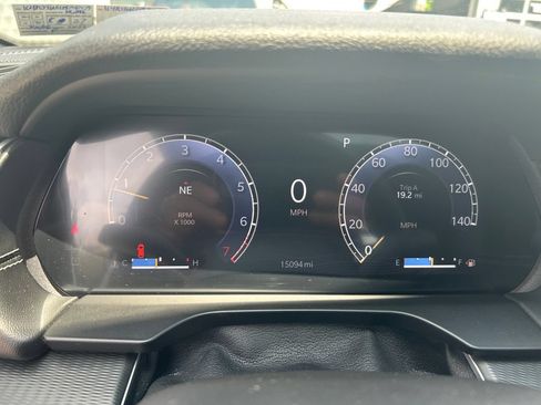 Certified 2023 Jeep Grand Cherokee Altitude AWD/4WD image 18