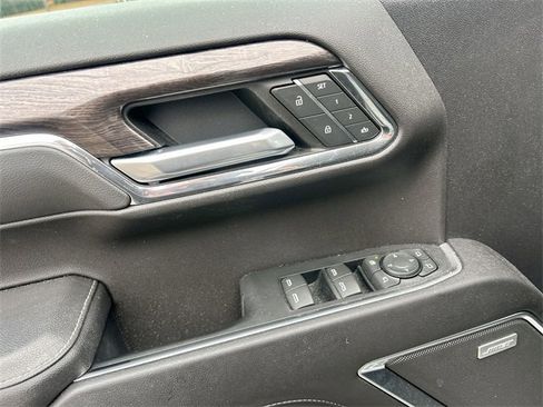 Certified 2023 Chevrolet Silverado 1500 LTZ image 17