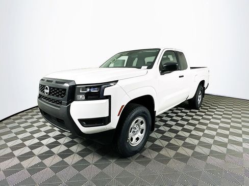 New 2026 Nissan Frontier S image 5