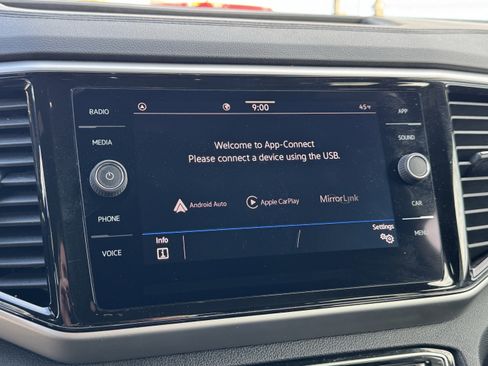 Used 2023 Volkswagen Atlas Cross Sport SE w/ Black Wheel Package image 26