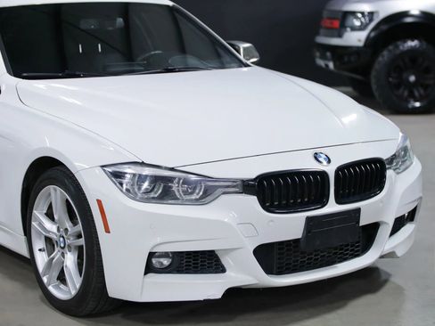 Used 2017 BMW 340i xDrive Sedan image 2
