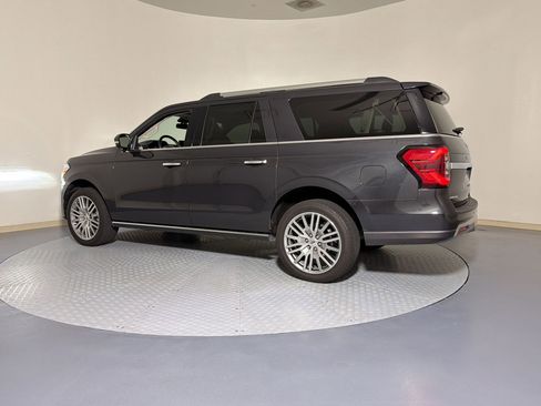 Used 2023 Ford Expedition Max Limited AWD/4WD image 3