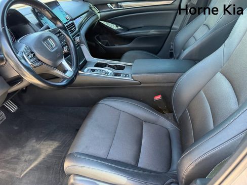 Used 2020 Honda Accord Sport image 18
