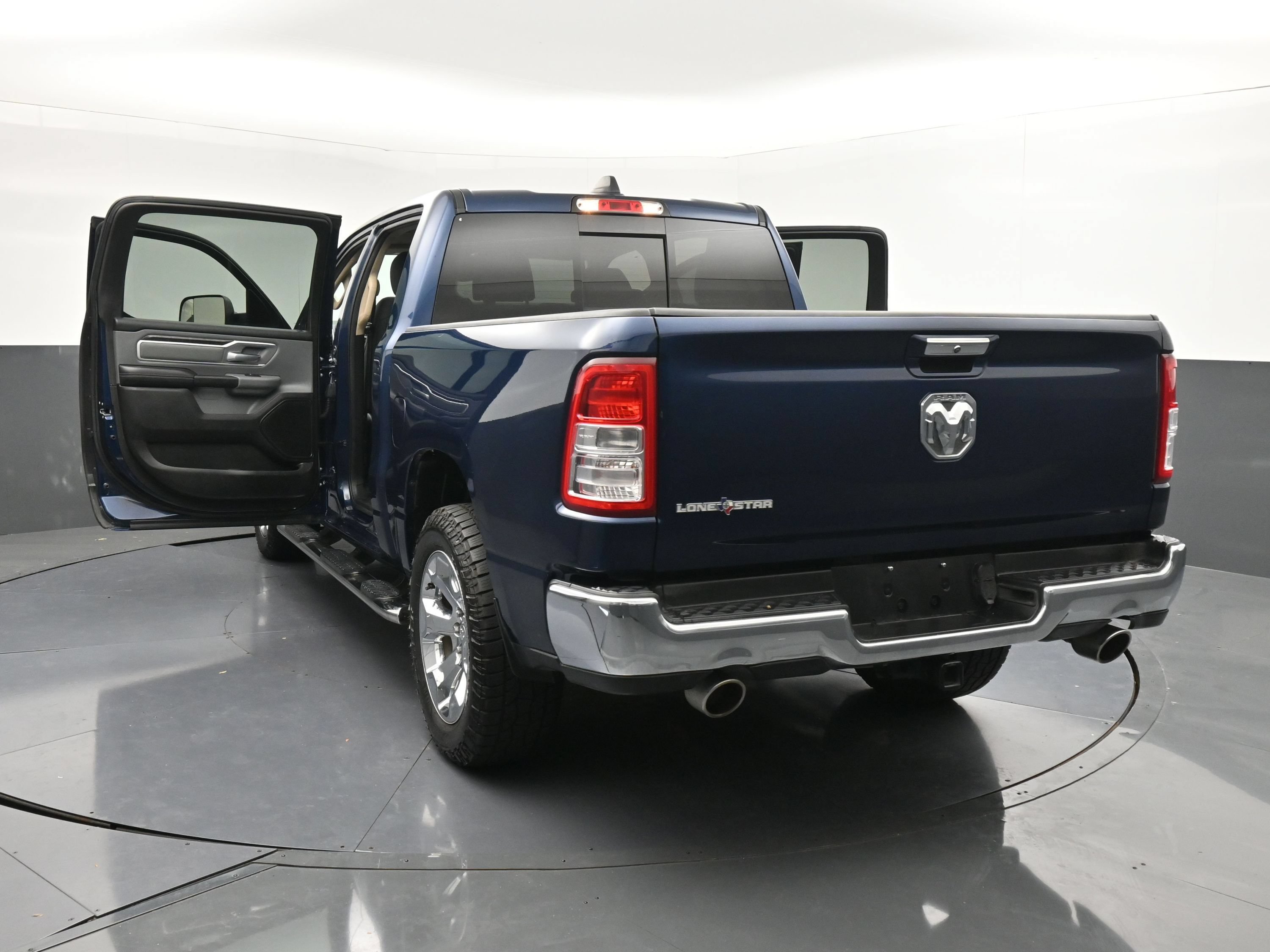 Used 2020 RAM 1500 Lone Star RWD image 43