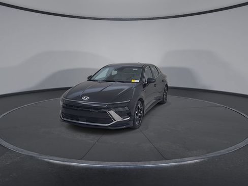Used 2025 Hyundai Sonata SEL FWD image 6