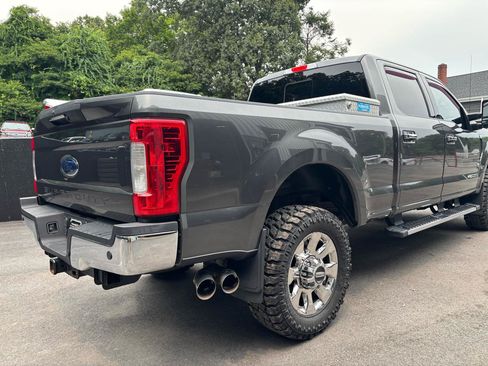 Used 2019 Ford F350 Lariat w/ Lariat Ultimate Package AWD/4WD image 10