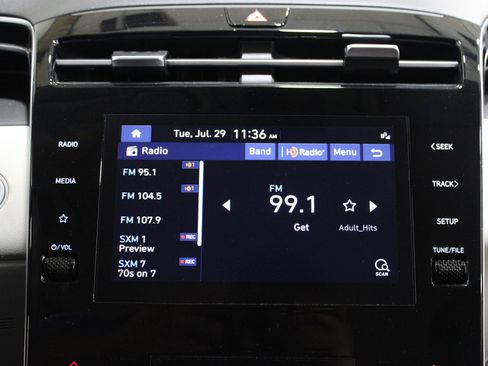 Used 2023 Hyundai Tucson Blue image 14