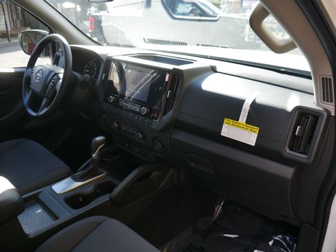 New 2026 Nissan Frontier S image 22