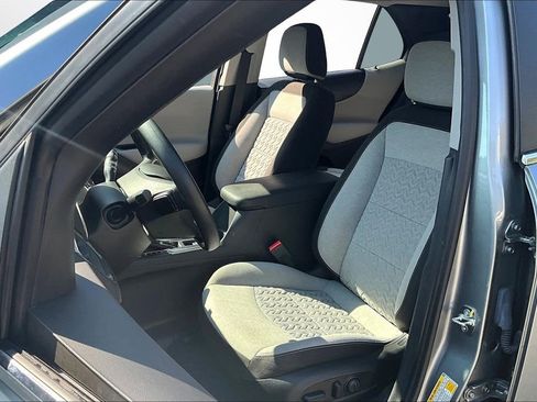 Used 2023 Chevrolet Equinox LT image 21