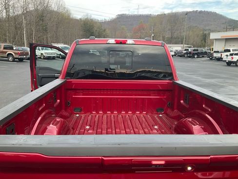 New 2026 Ford F250 Lariat w/ Chrome Package image 19