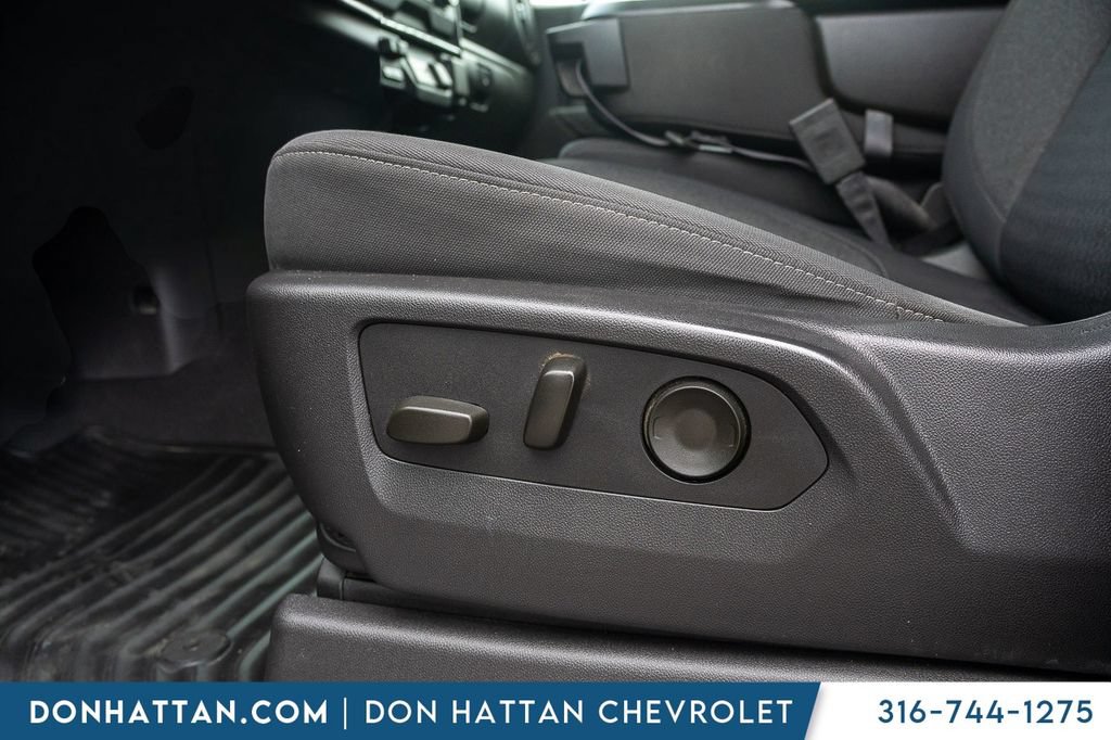 Used 2024 Chevrolet Silverado 1500 Custom AWD/4WD image 9