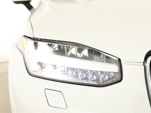 Used 2022 Volvo XC90 T6 Inscription w/ Advanced Package image 36