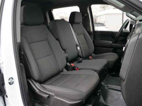 Used 2024 GMC Sierra 3500 Pro w/ Convenience Package image 44