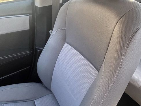 Used 2015 Toyota Corolla LE image 15