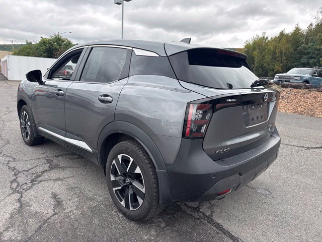 Certified 2025 Nissan Kicks SV AWD/4WD image 8