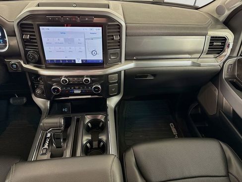 Used 2023 Ford F150 Lariat w/ Trailer Tow Package image 26