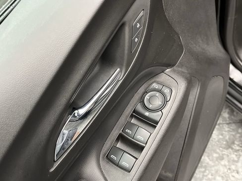 Used 2020 Chevrolet Equinox LT AWD/4WD image 7