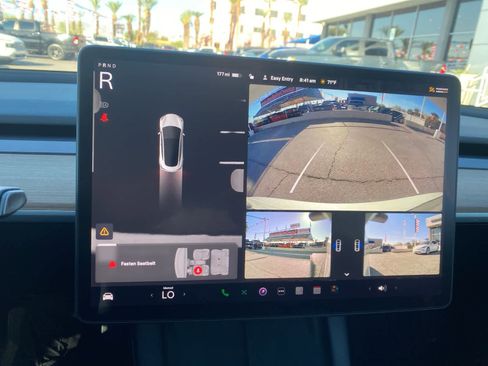 Used 2023 Tesla Model 3 Standard Range image 15