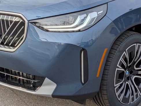 New 2026 BMW X3 xDrive30 w/ Convenience Package image 9