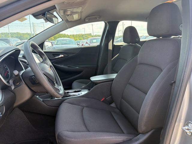 Used 2023 Chevrolet Malibu LT FWD image 11