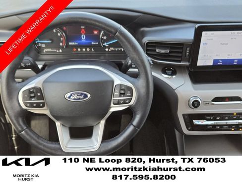 Used 2023 Ford Explorer XLT w/ Equipment Group 202A AWD/4WD image 10