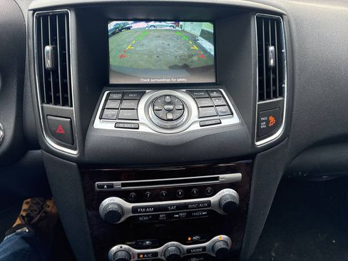 Used 2011 Nissan Maxima 3.5 SV w/ Premium Pkg FWD image 16