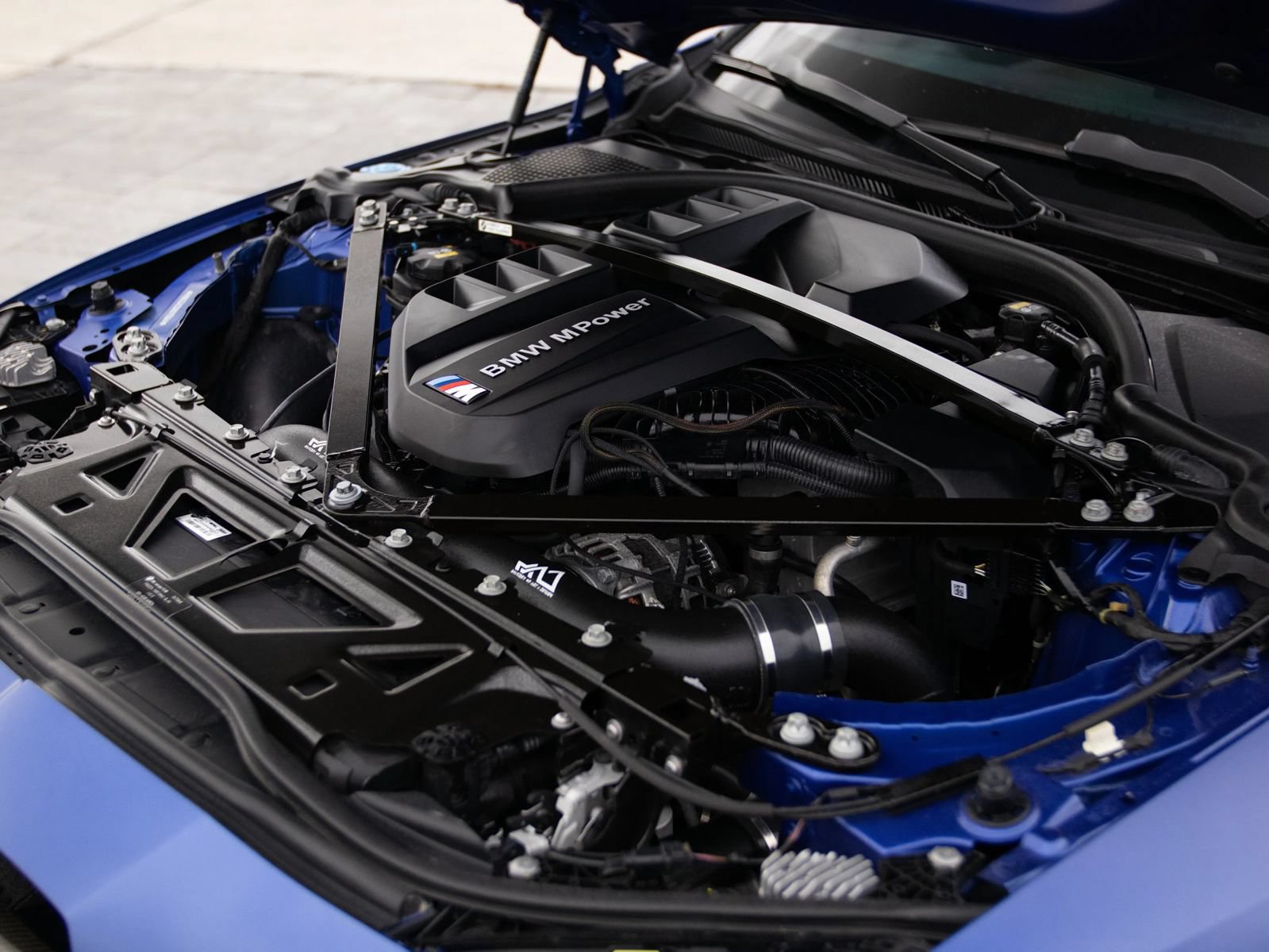 Used 2022 BMW M4 Competition w/ M Carbon Exterior Package RWD image 29