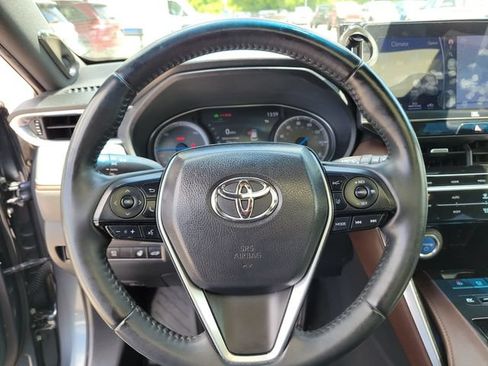 Used 2021 Toyota Venza Limited w/ Advanced Technology Package AWD/4WD image 25