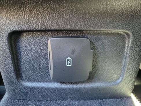 Used 2023 Lincoln Corsair FWD image 14