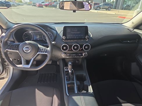 Used 2020 Nissan Sentra SV FWD image 25